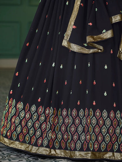 Ensemble Lehenga Choli bleu marine en Georgette avec broderie en sequins et fil