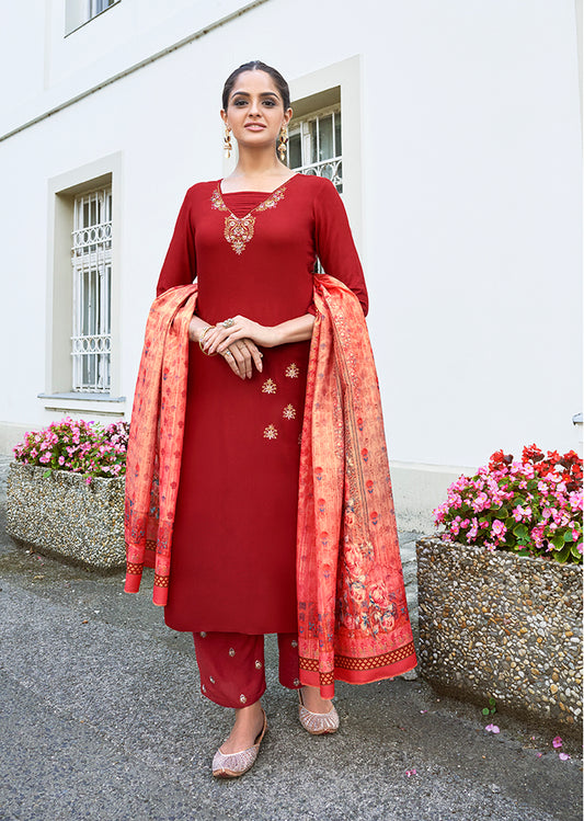 Wunderschönes langes Kurta aus Seide in Schwarz und Bronze