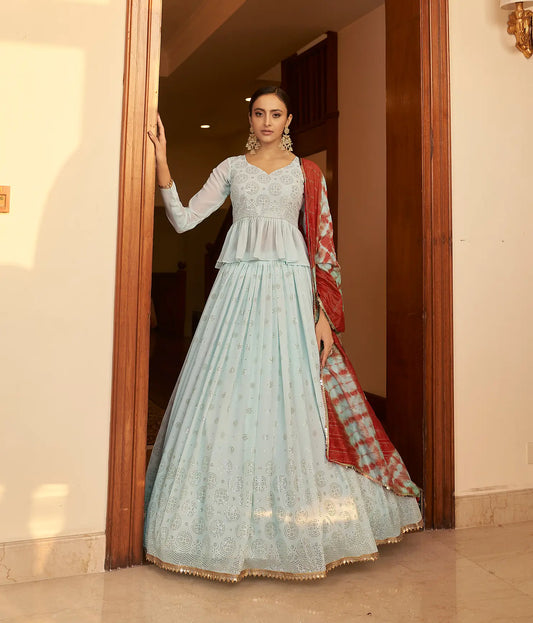 Lehenga Choli en Georgette Bleu Ciel avec Travail Mukaish Embelli