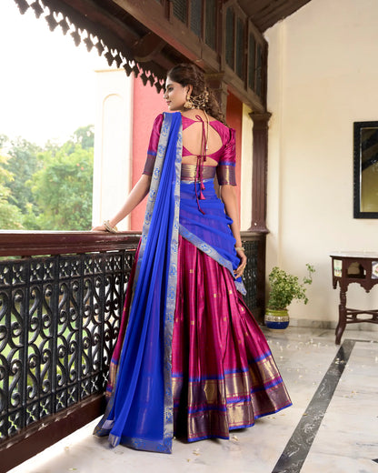 Fuchsiarosa Lehenga Choli aus Baumwollseide mit Paithani-Webarbeit