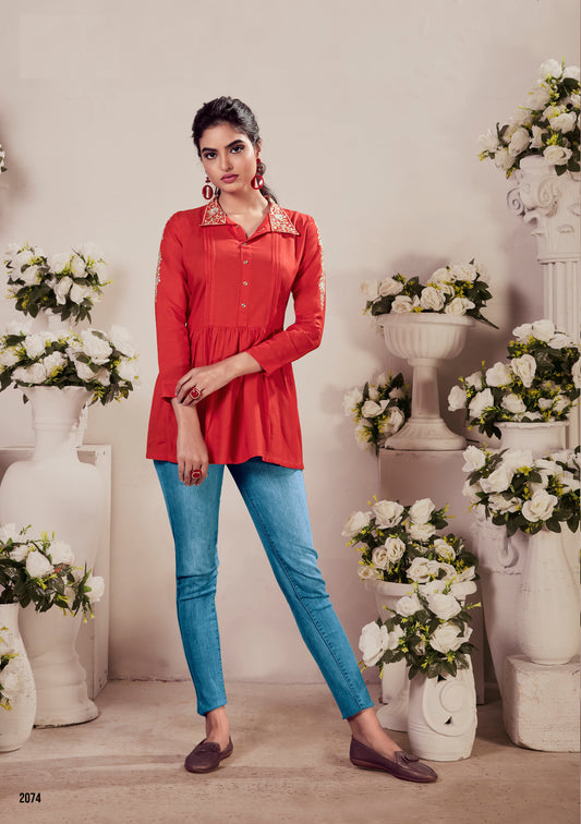 Orangefarbenes, schweres, kurzes Kurta-Top im Designer-Stil aus Viskose