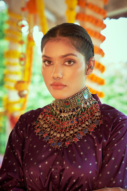 Ensemble Lehenga choli blanc et violet spécial Navratri avec blouse style chemise en coton et soie