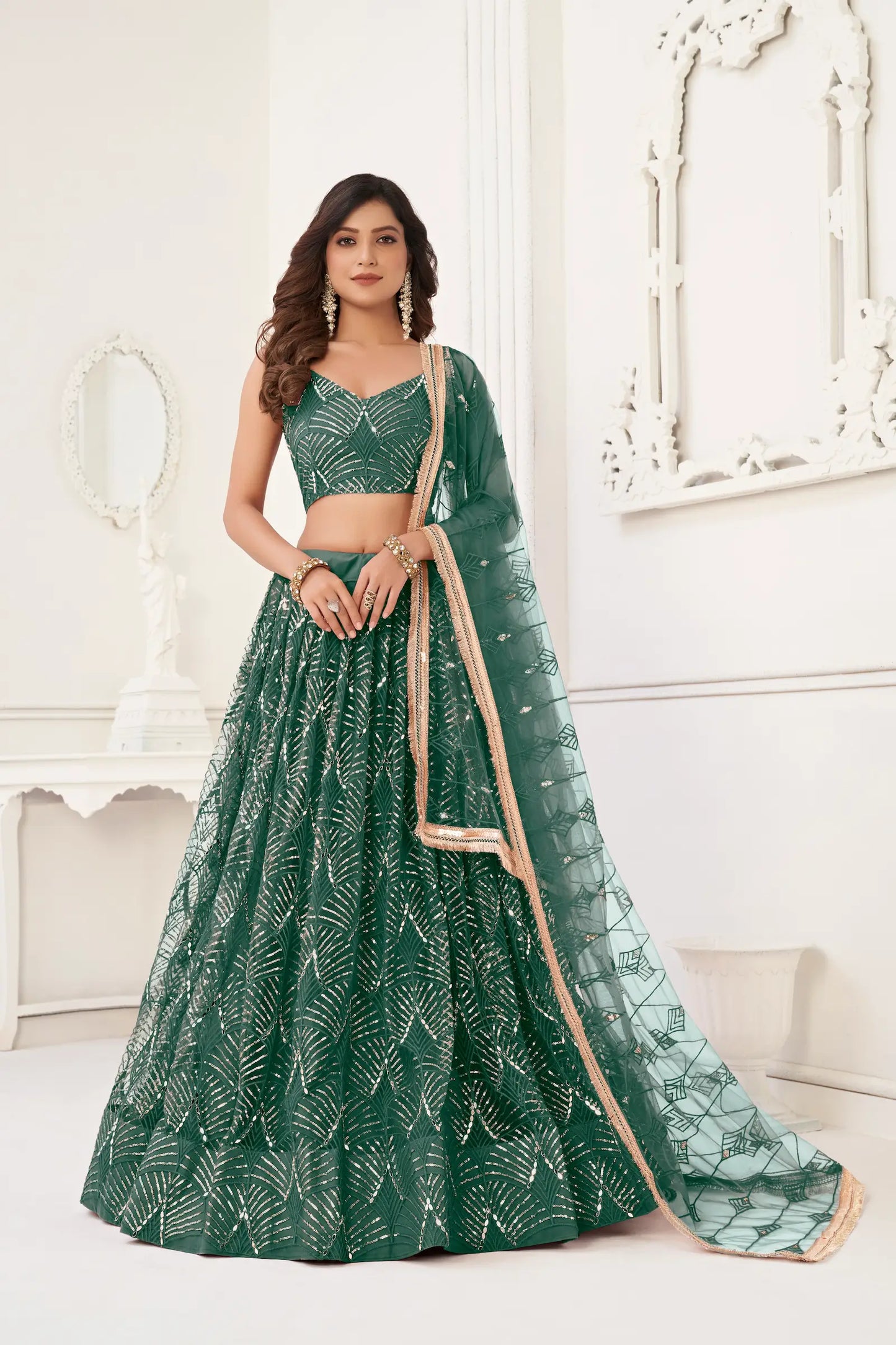 Lehenga Choli Vert Bouteille | Robe Indienne en Tulle et Sequins | Broderies et Miroirs