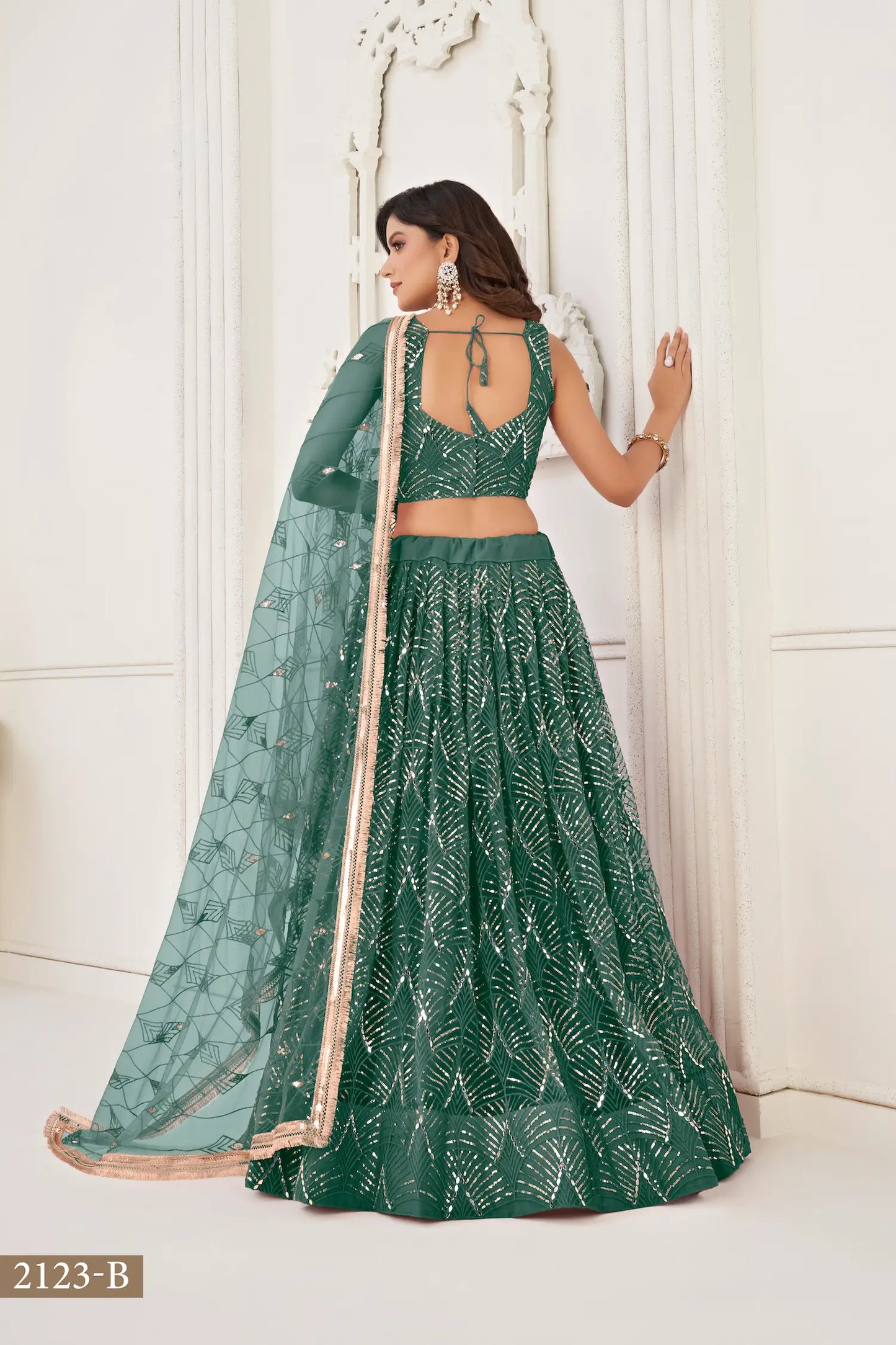 Lehenga Choli Vert Bouteille | Robe Indienne en Tulle et Sequins | Broderies et Miroirs