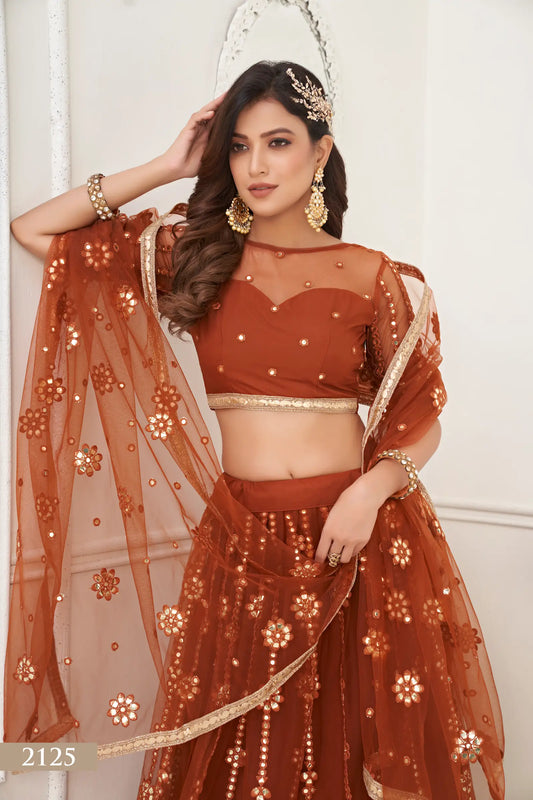 Brauner Tüll-Lehenga-Choli mit Fadenstickerei, Papierspiegeln und eleganter Spitze