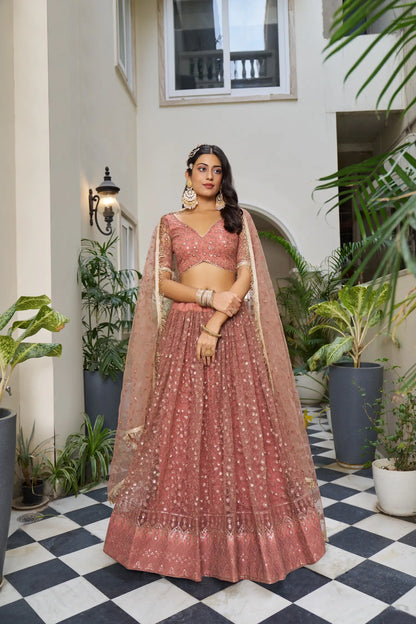 Lehenga Choli Ensemble Vieux Rose Poudré | Tulle avec Broderies Coton et Sequins | Modèle chargé pour Occasions