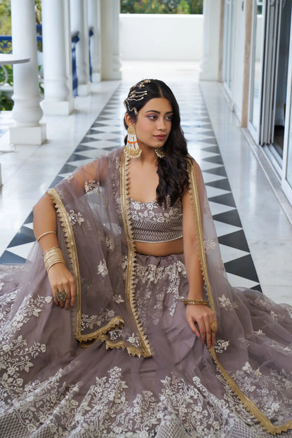 Lehenga Choli Rose Poudré | Tulle avec Broderies Coton et Sequins