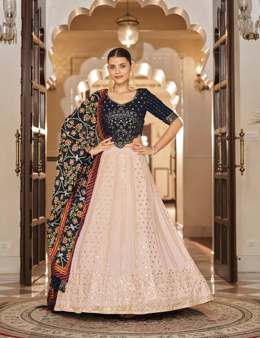 Lehenga Choli en georgette rose clair et bleu marine, orné de broderies au fil et de sequins