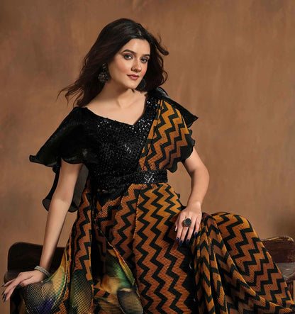 Sari Une Minute Orange und Braun Konfektionsware / Fertigmodell | Indische Partykleidung | Traditionelles bedrucktes Kleid mit gestickten Details