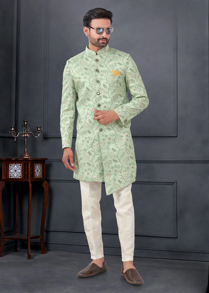 Ensemble Kurta Sophistiqué vert menthe avec broderies fleurs en soie COLLECTION ROSHAN