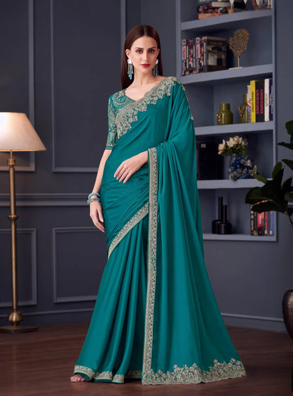 Sari de soirée bleu canard en soie chiffon avec broderie au fil et sequins