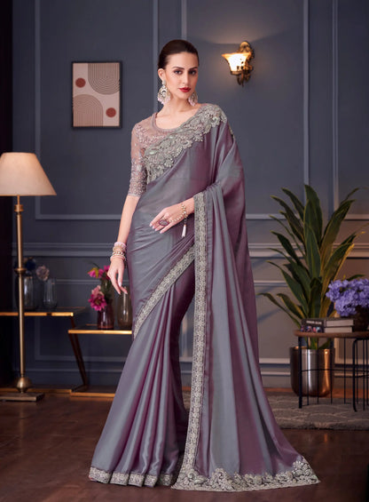 Sari de soirée violet lavande en soie chiffon avec broderie au fil et sequins