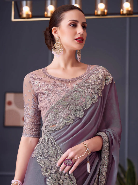 Sari de soirée violet lavande en soie chiffon avec broderie au fil et sequins