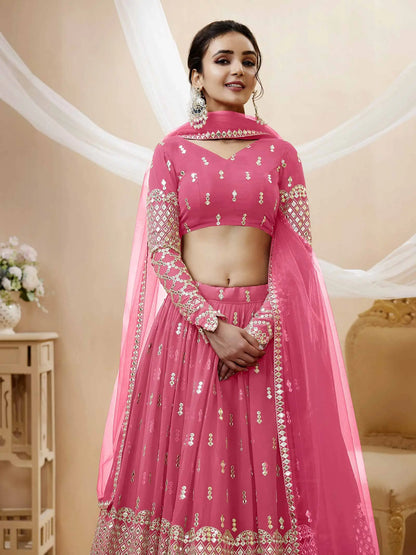 Lehenga rose clair en georgette avec broderie en sequins et zari