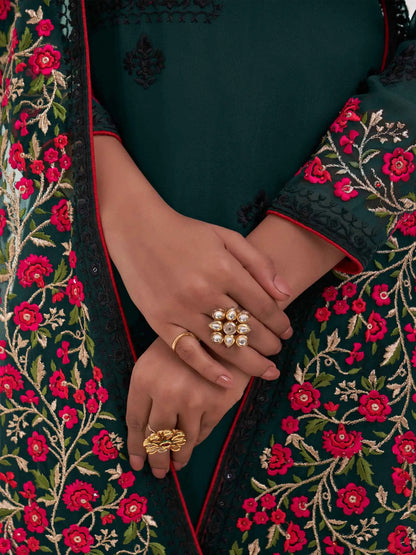 Ensemble Salwar Vert Foncé en Georgette avec Broderie Florale Artisanale à Zari, Sequins et Fils Multicolores