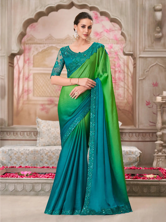 Sari de soirée en satin chiffon verte et bleue lagon dégradé avec broderie au fil et sequins