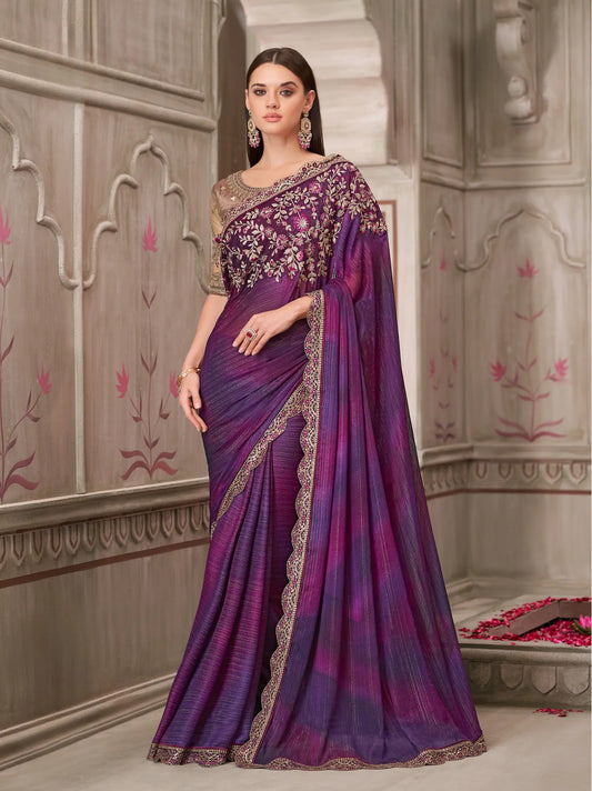 Sari couleur mûre en georgette satinée pour fêtes, ornée de broderies au fil et de sequins