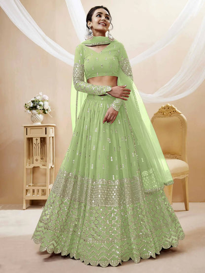 Lehenga Vert Pistache Georgette avec broderie de sequins et dupatta en filet doux