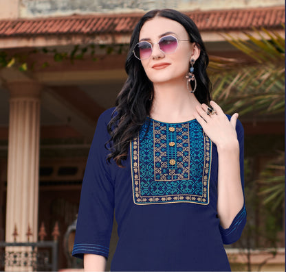 Mittellanges Kurta-Oberteil aus Nira-Baumwolle in Blau