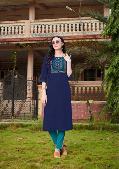 Mittellanges Kurta-Oberteil aus Nira-Baumwolle in Blau