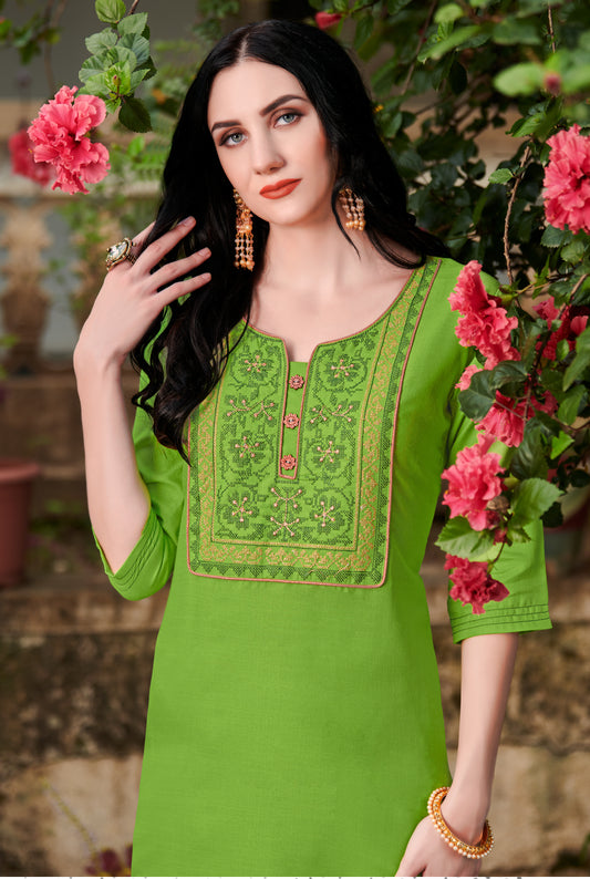 Mittellanges Kurta-Oberteil aus grüner Baumwolle von Nira