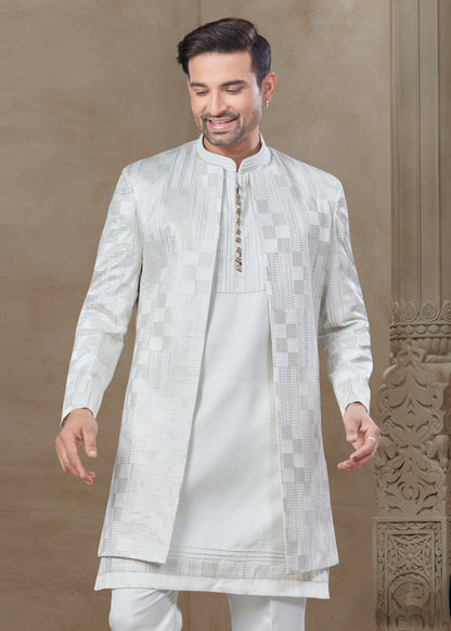 Ensemble Kurta blanc uni avec Veste Sophistiqué à détails géométriques mi-longue