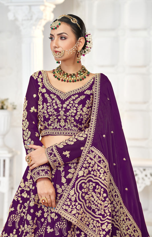 Eleganter rosa-grauer Braut-Lehenga mit Zarkan-Stickerei und Pailletten