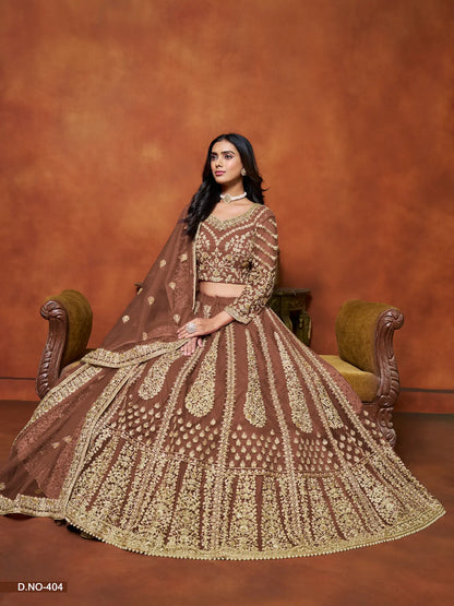 Braunes Netz-Lehenga-Choli mit Faden- und Paillettenstickerei