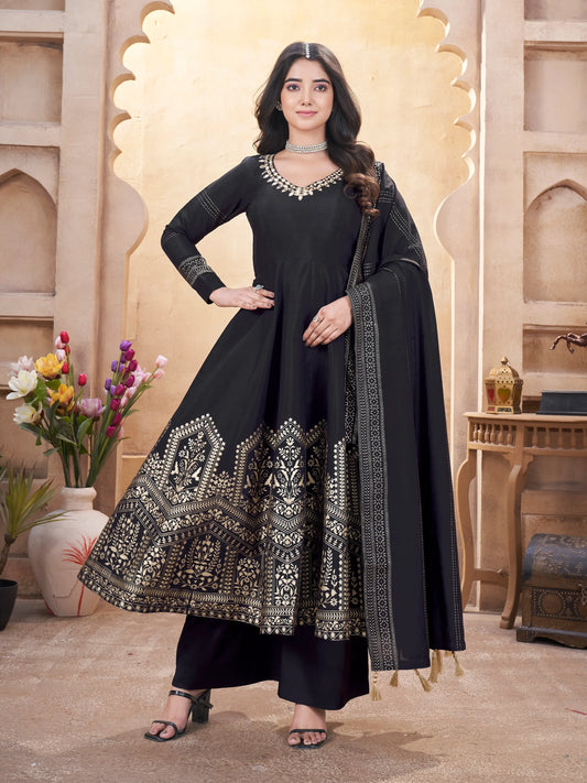 Schwarzer Salwar-Anzug aus Seide mit Spiegelarbeit und Foliendruck