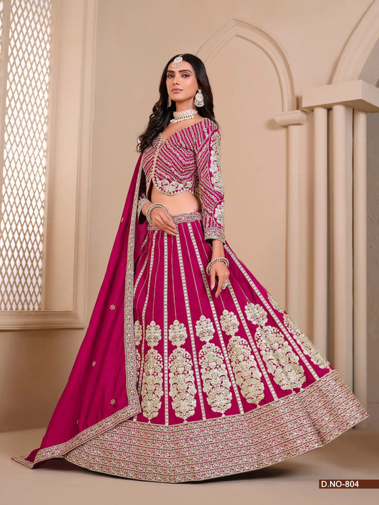 Dunkelrosa schimmernder Lehenga Choli aus Kunstseide mit Fadenstickerei und Pailletten