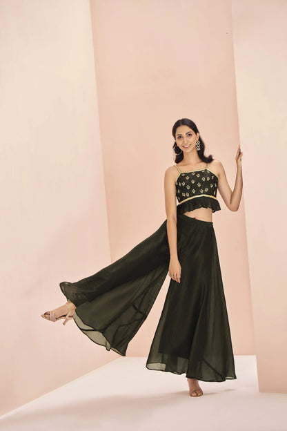 Schwarzes Crop-Top aus Kunstseide mit Handstickerei