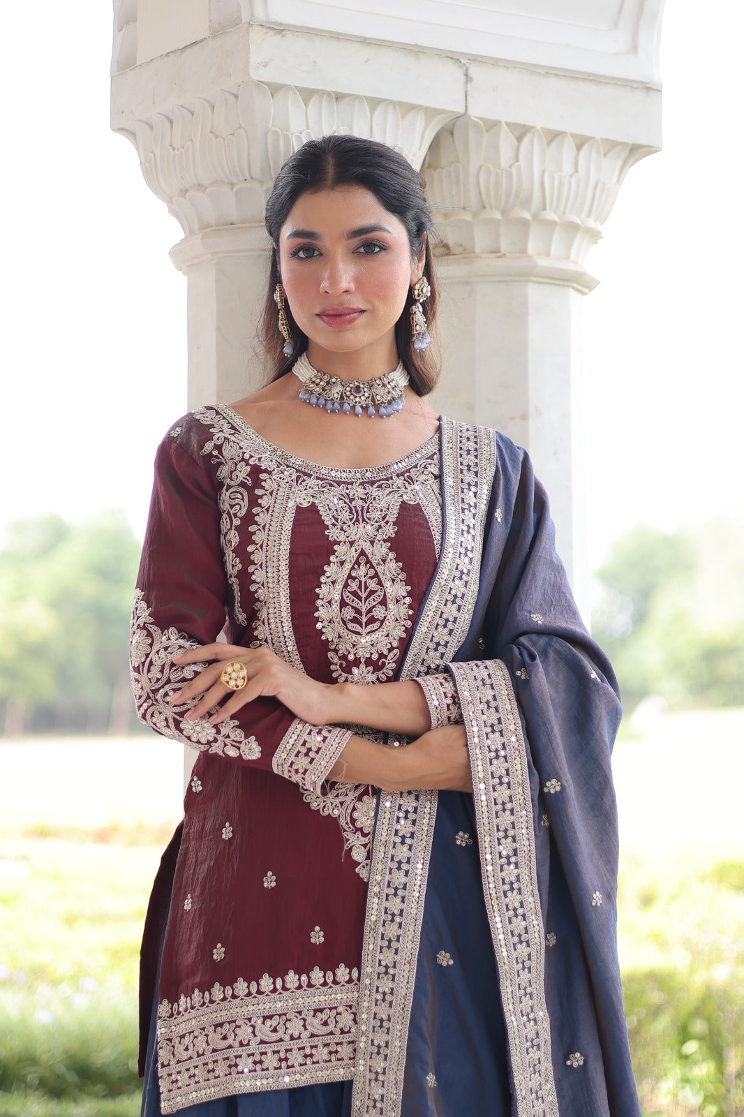 Ensemble Salwar Sharara Marron Bordeaux et Bleu foncé et COLLECTION SARRA