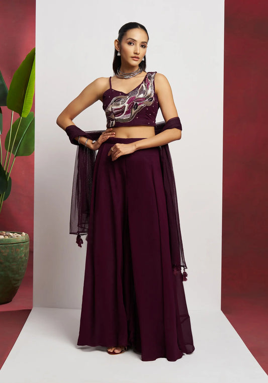 Traubenviolettes indo-westliches Sharara-Set für Partykleidung mit Handarbeit und Dupatta