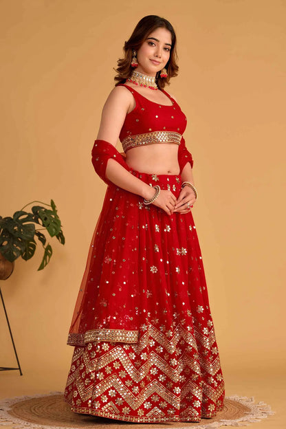 Lehenga rouge en georgette avec broderies de sequins et zari