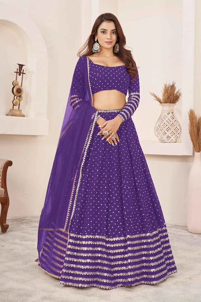 Lehenga choli violet en georgette avec broderies en sequins et fils zari