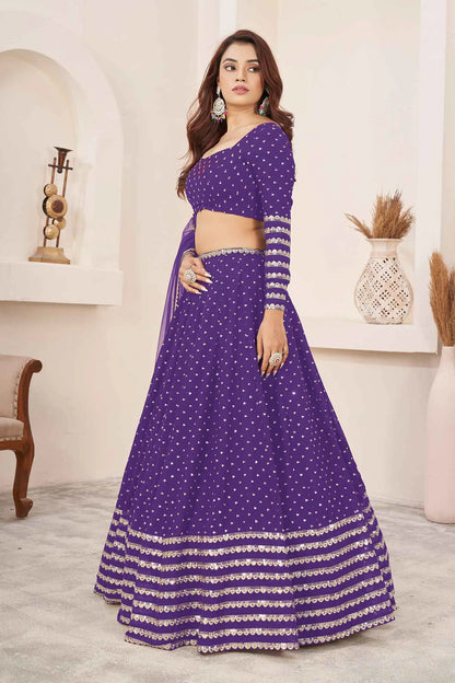 Lehenga choli violet en georgette avec broderies en sequins et fils zari