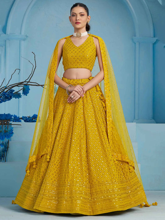 Üppiger gelber Lehenga mit Paillettenstickerei und Dupatta