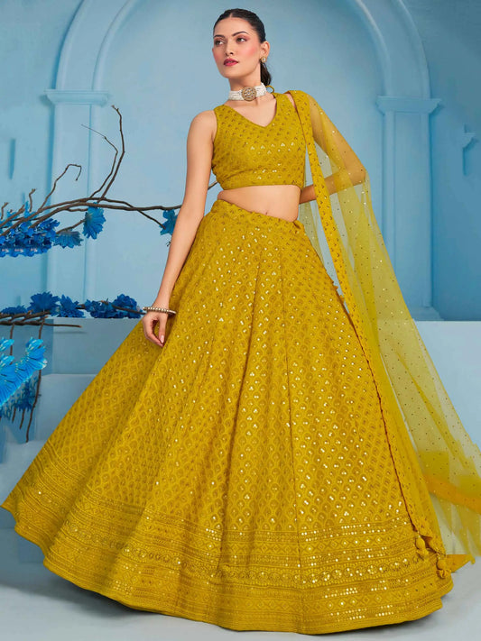 Üppiger gelber Lehenga mit Paillettenstickerei und Dupatta