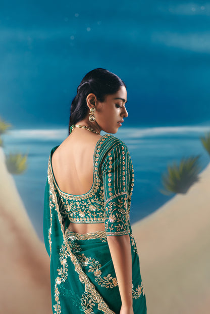 Sari vert paon aux broderies de sequins et pierres scintillantes COLLECTION ANVESHI