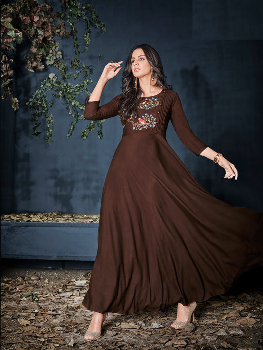Dunkelbraunes langes Kurta-Oberteil aus Viskose mit Details