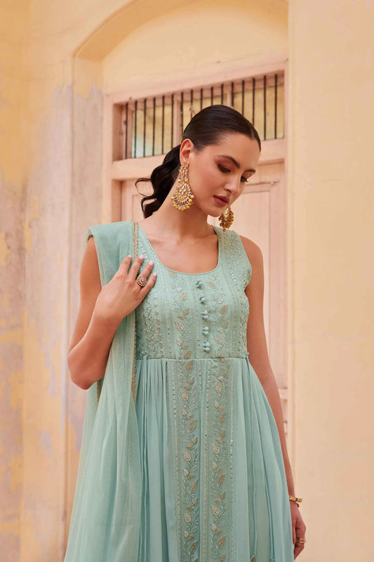 Firozi-Set (türkisblau) verziert mit Faden- und Paillettenstickerei mit Dupatta MADHURI COLLECTION