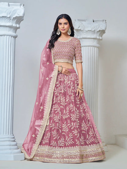 Zartrosa Tüll-Lehenga-Choli mit Fadenstickerei und Pailletten