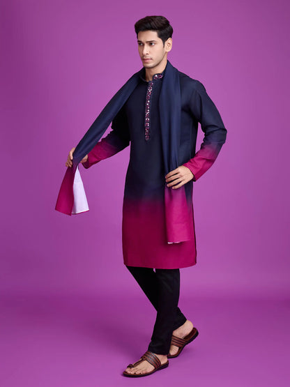 Zweifarbiges Kurta aus Viskose in Marineblau und Rosa mit Spiegeldetails