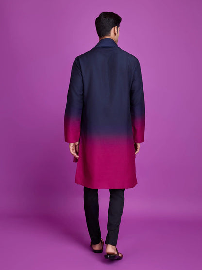 Zweifarbiges Kurta aus Viskose in Marineblau und Rosa mit Spiegeldetails
