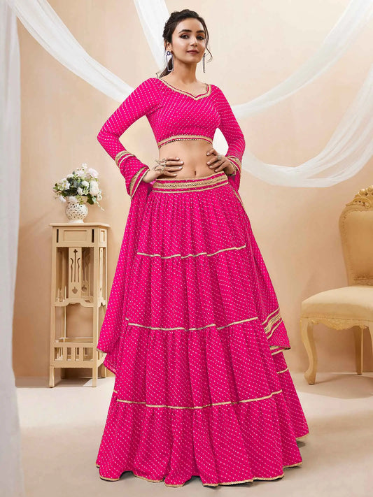 Lehenga rose en georgette avec imprimé Leheriya et travail de dentelle sur toute la surface