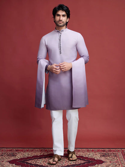 Hellviolettes Kurta mit Farbverlauf, echter Spiegelarbeit und Dupatta