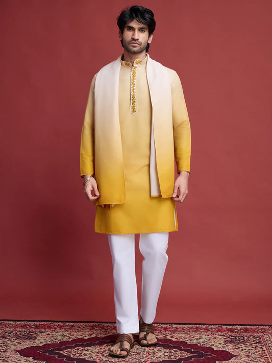 Gelbes Kurta mit Spiegelstickerei und Dupatta