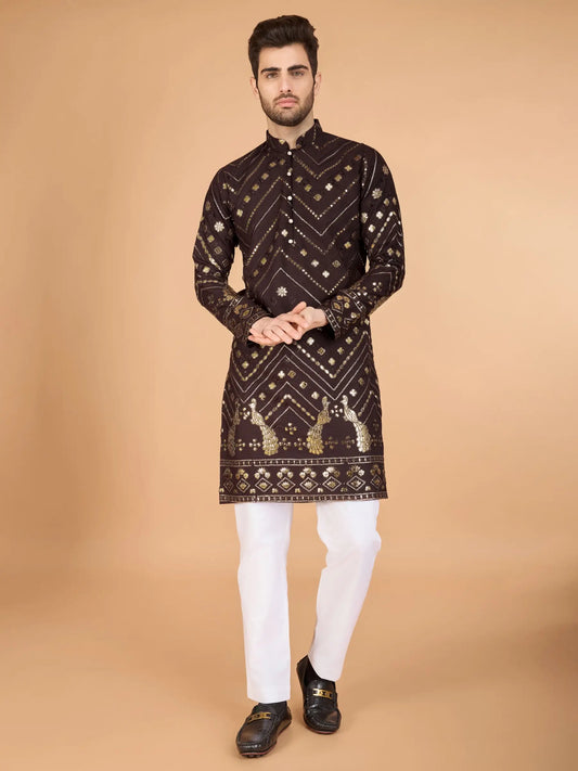 Braunes Kurta aus reinem Viskose mit Fadenstickerei und Pailletten