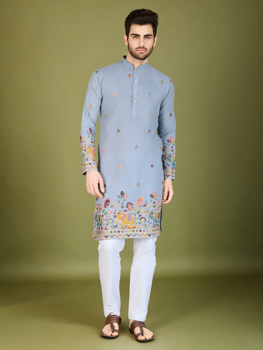 Himmelblaue Baumwoll-Kurta mit Fadenstickerei und Pailletten
