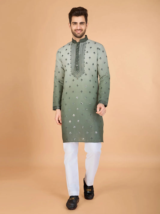 Grün schattierte Seidenkurta mit Seidenfadenstickerei und Pailletten, mit passender Hose